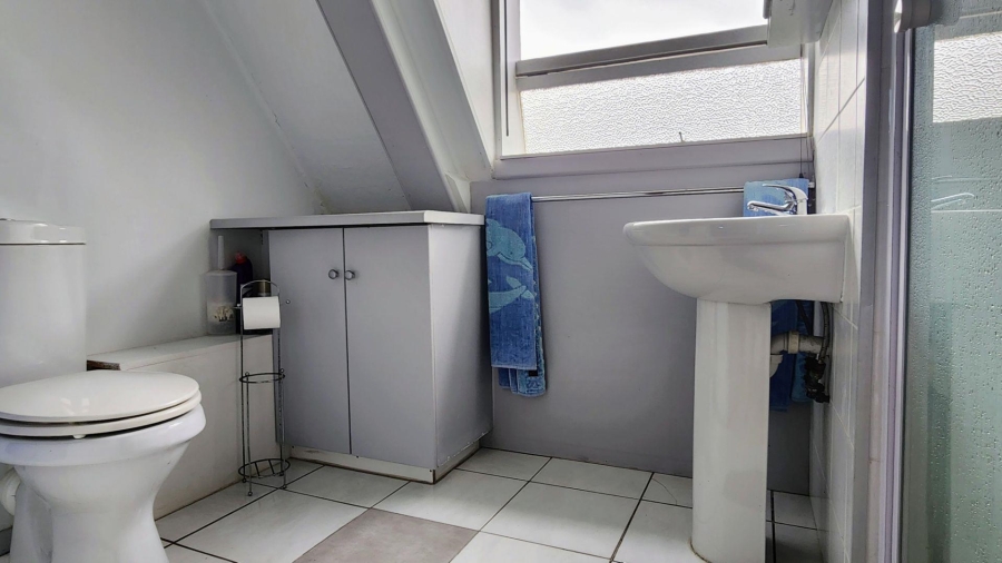 5 Bedroom Property for Sale in Old Place Western Cape